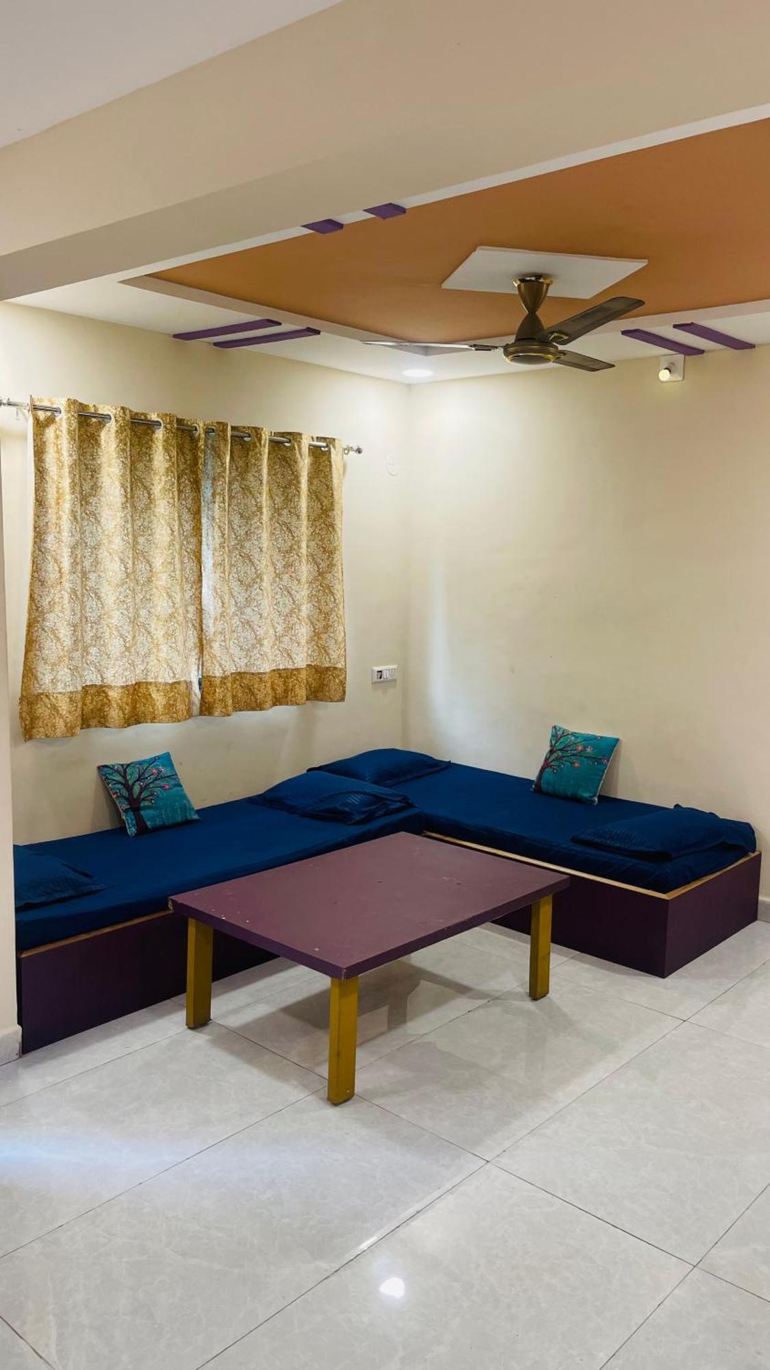 Hotel Devka House Daman Exterior foto